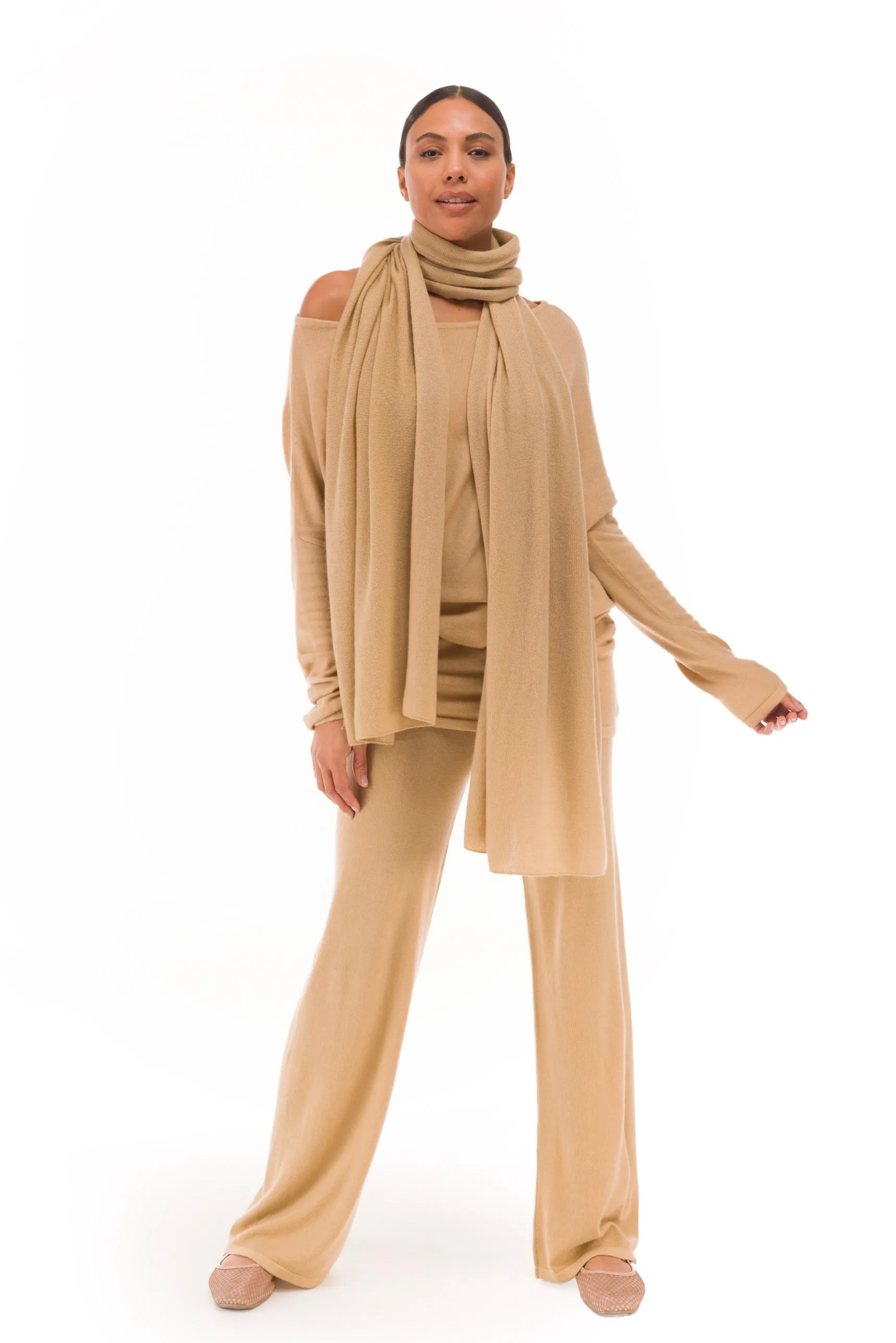 100% CASHMERE KNITTED SCARF HONEY
