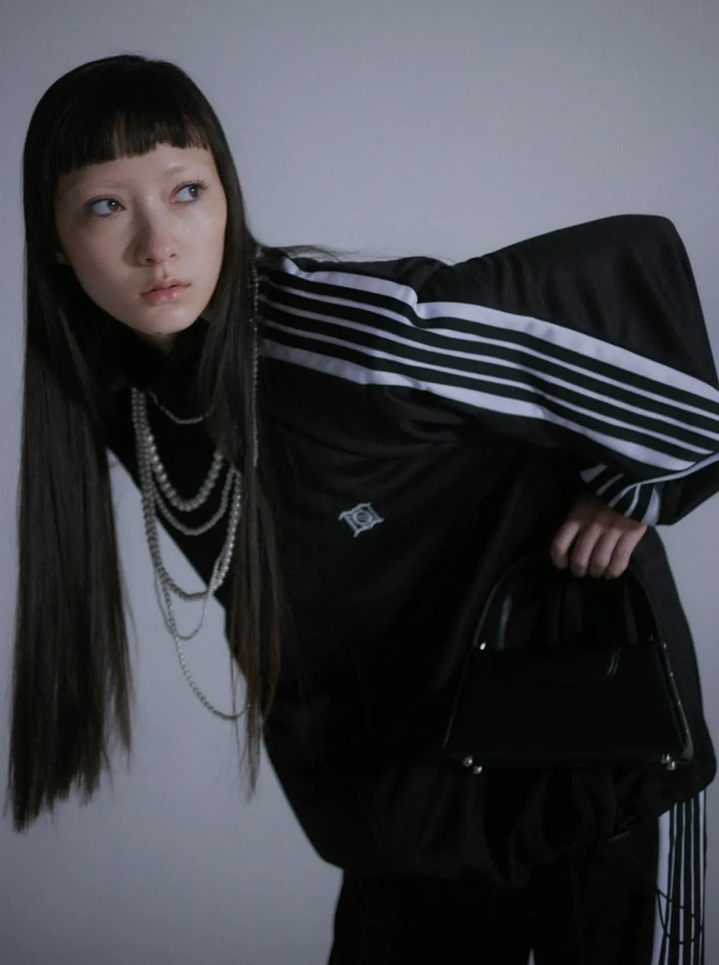 Angled Shape Track Jacket(Black)