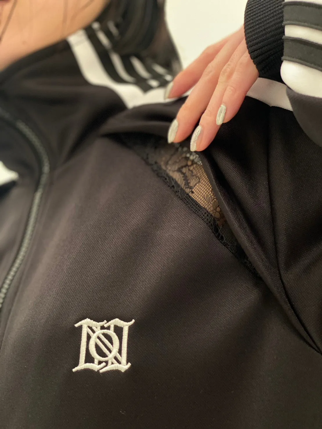 Angled Shape Track Jacket(Black)