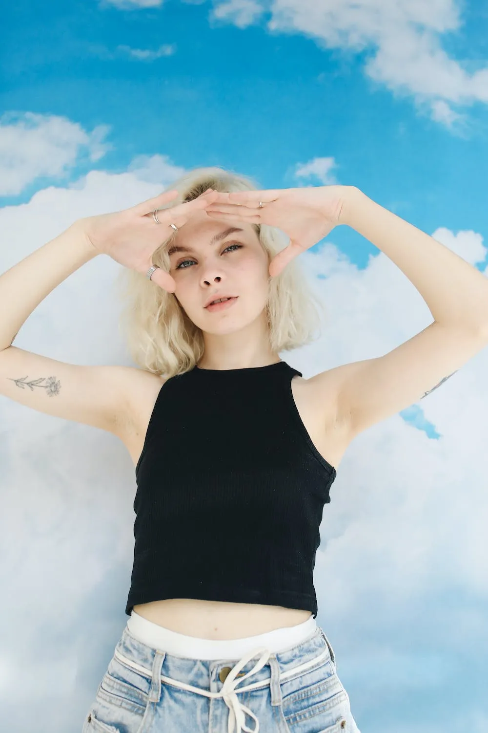 Basic Short Sleeve Scoop Neck Crop Top