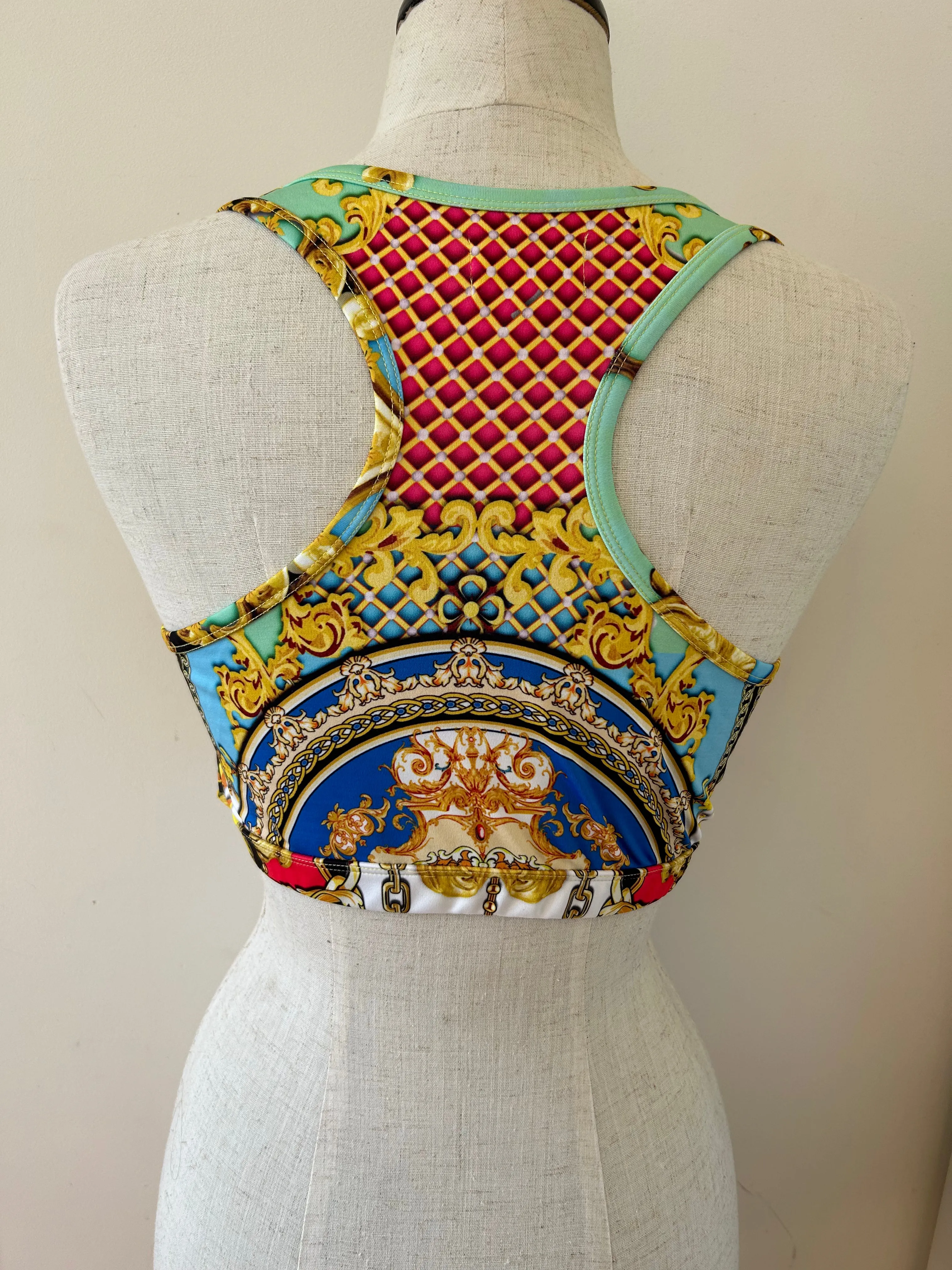 Cropped racer back top Miami multi