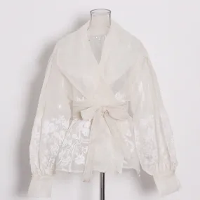 Feel You Over Here Blouse