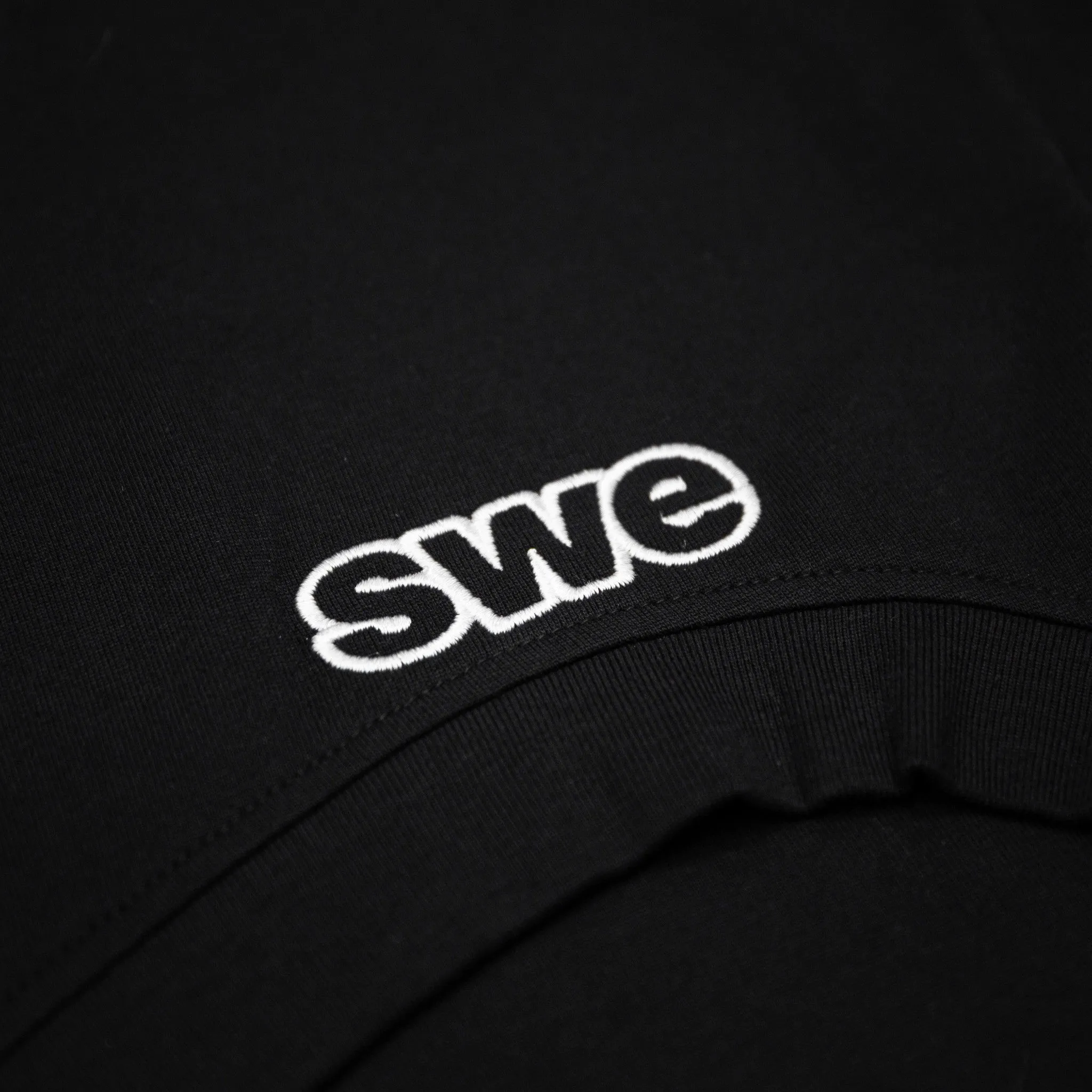 ILY TEE - BLACK