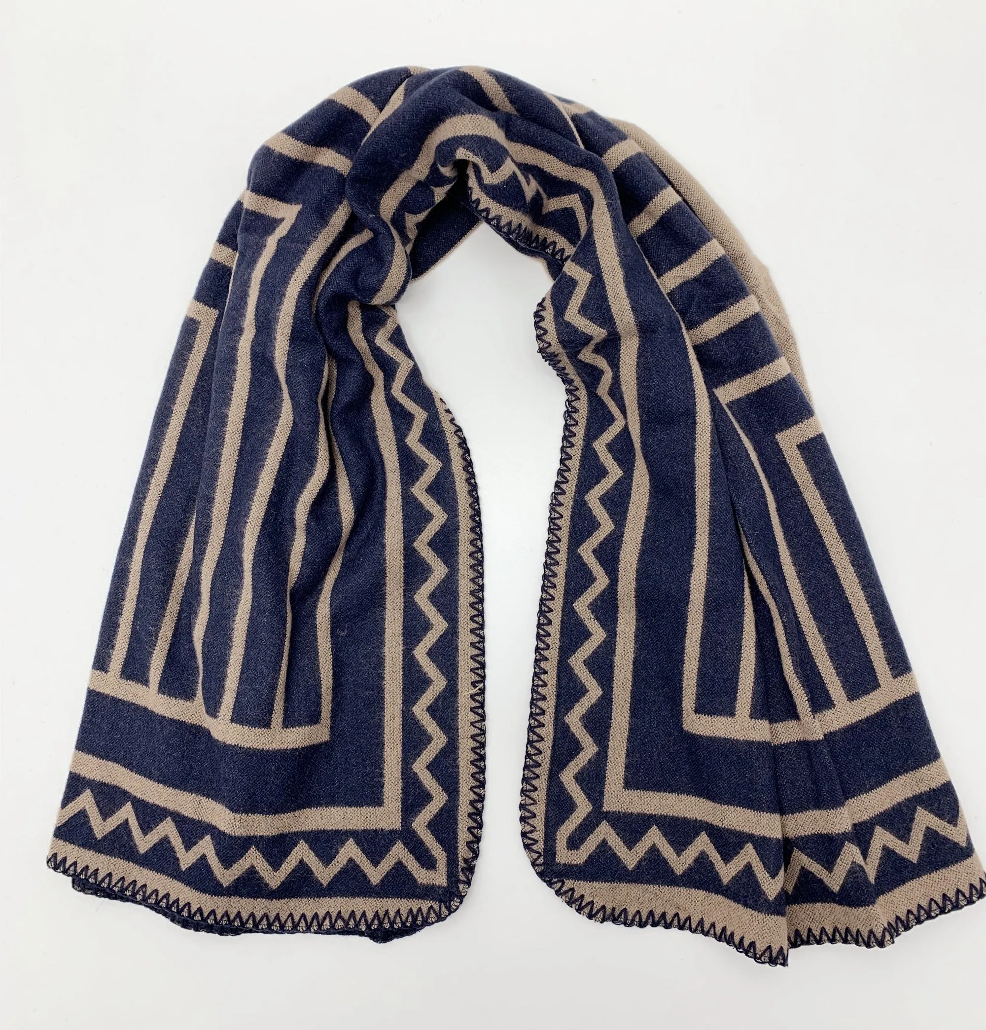 JC083910 Abstract Square Scarf / Shawl