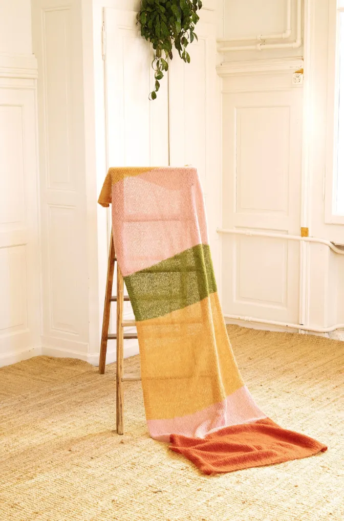 knit scarf - delta - terra colors