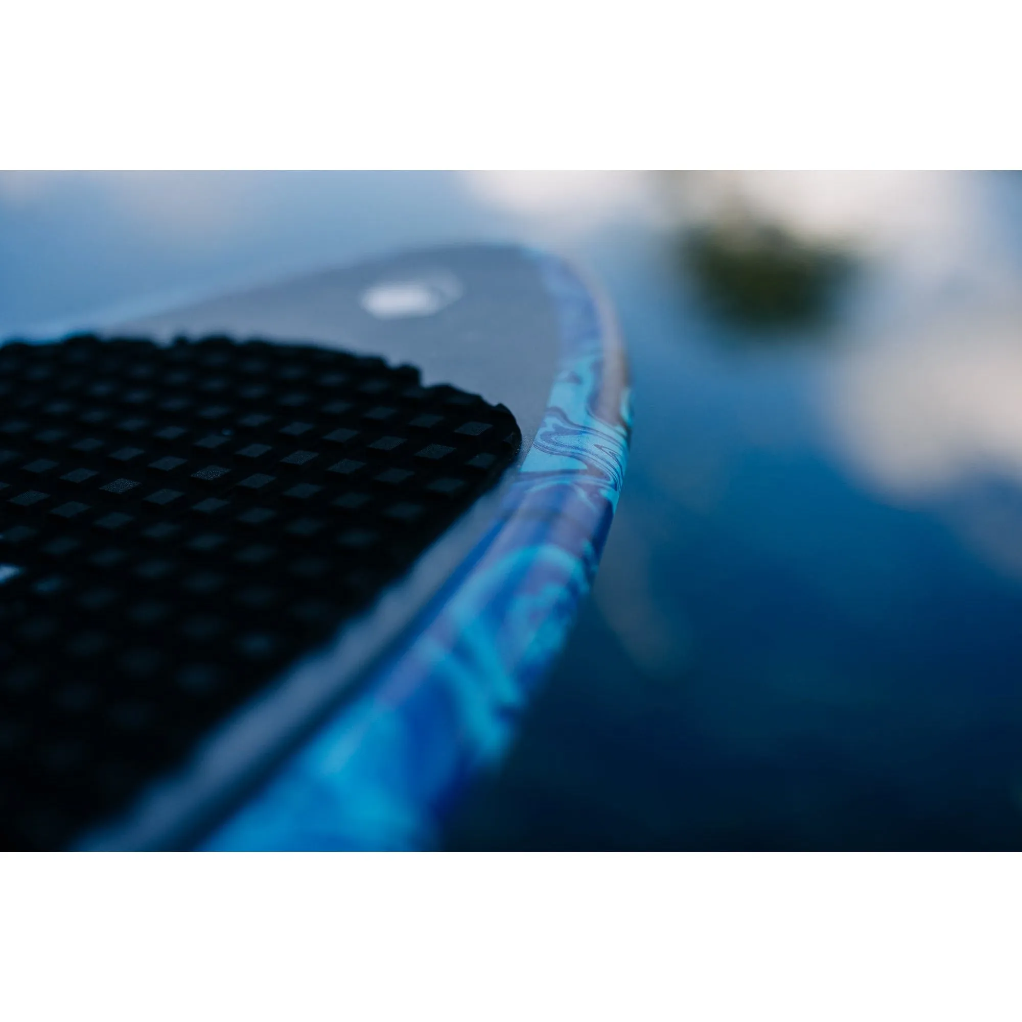 Liquid Force 2023 Reign Pro Skim Wakesurfer