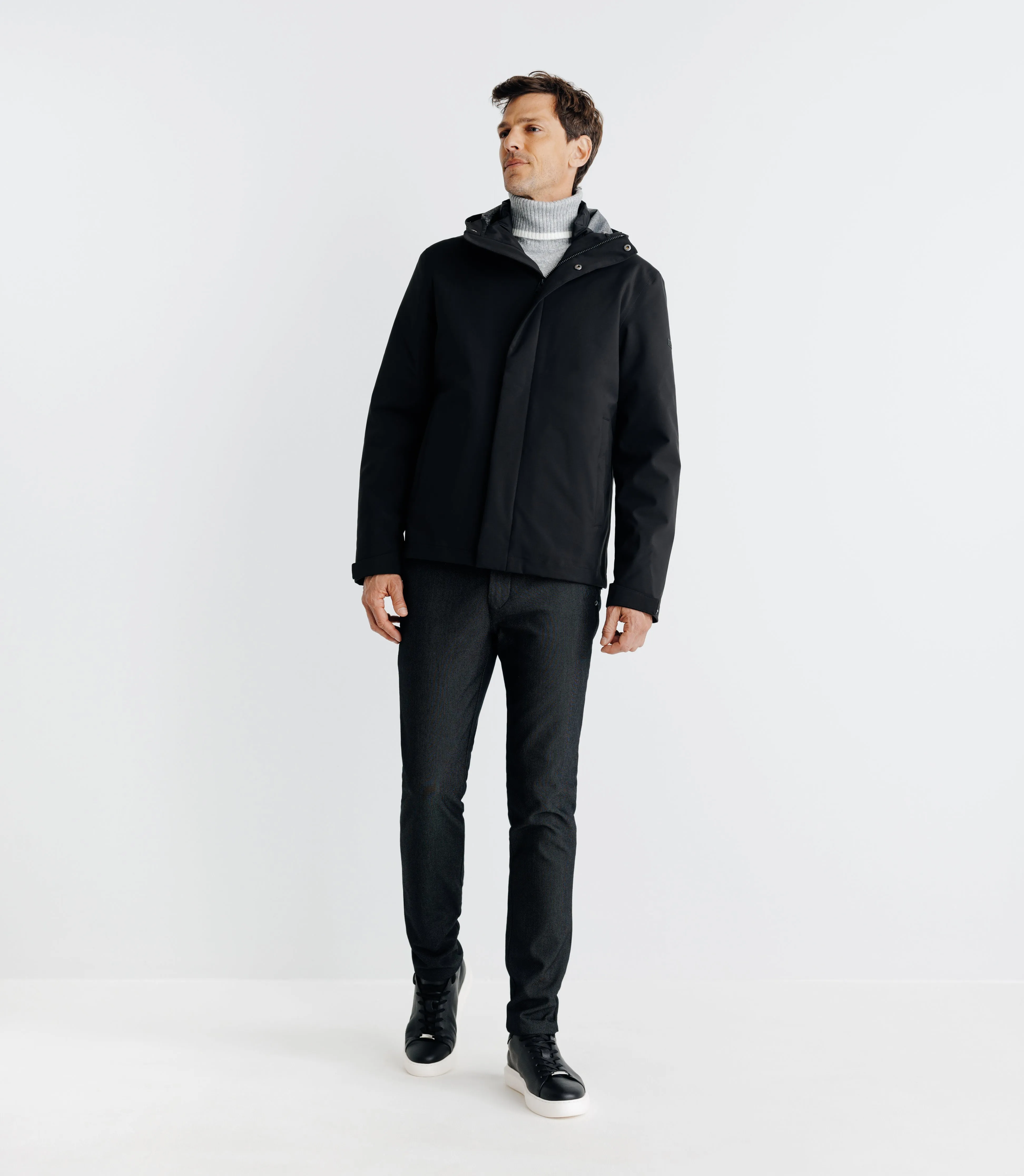 Parka courte avec col montant noir