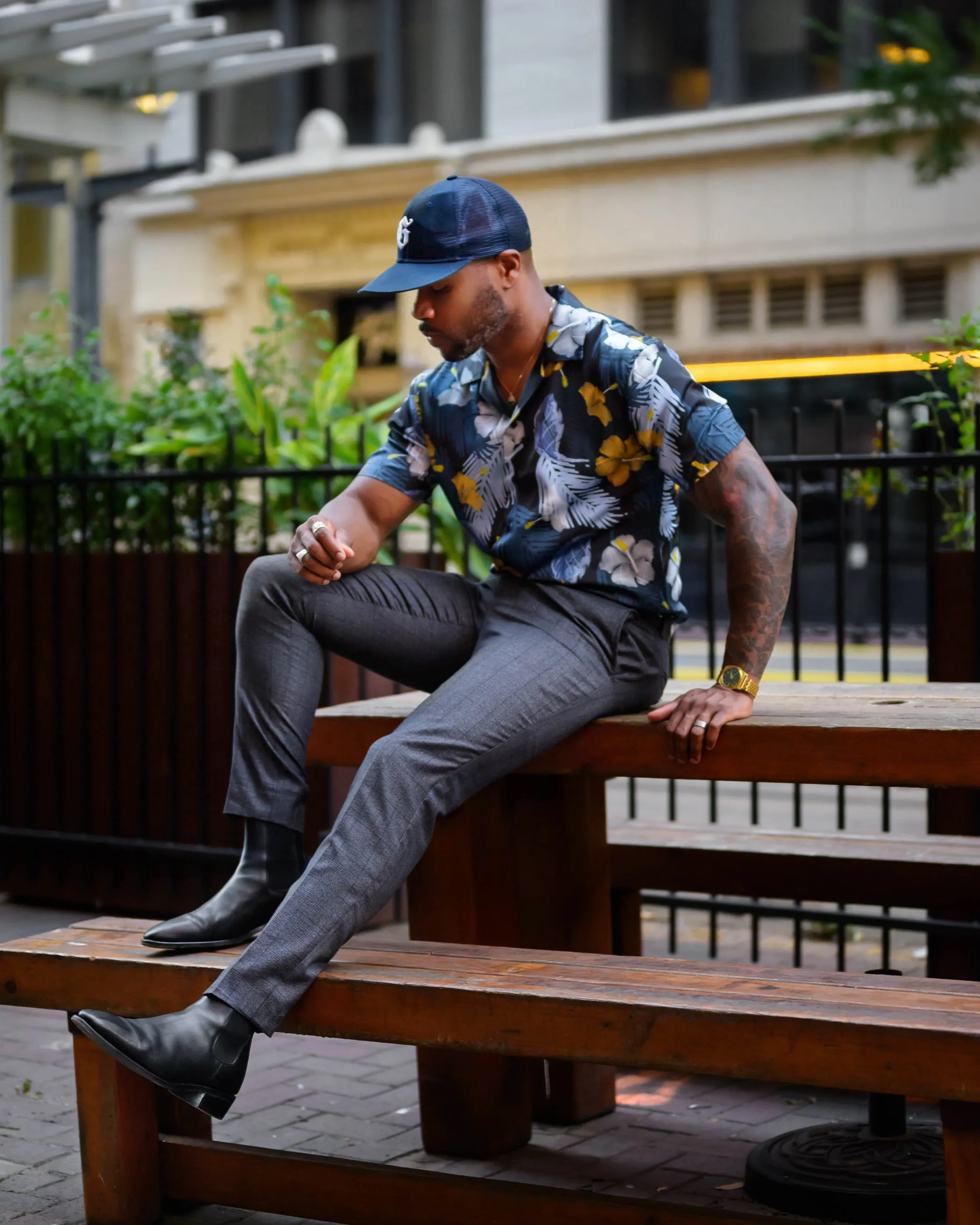 SG Camp Collar Shirt - Navy Hibiscus