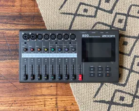Zoom R20 Multi Track Recorder